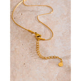 Zoe Shell Heart Pendant – Chic & Trendy Necklace for Women | Huna Jewelry