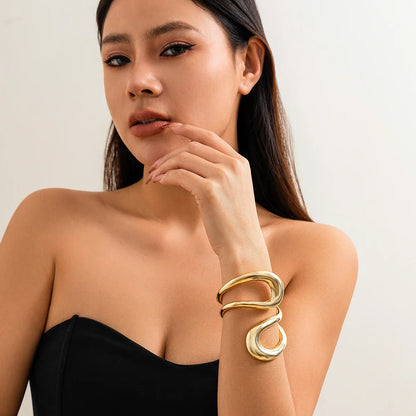 The Bold Infinity Bracelet