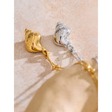 Willow Conch Pendant Necklace – Elegant Coastal Inspired Jewelry | Huna Jewelry