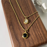 Vintage Oval Gemstone Necklace – 18K Gold-Plated Pendant | Huna Jewelry