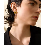 Alouette Vintage Pearl Stud Earrings – Elegant & Classic Gold Jewelry | Huna Jewelry
