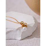 Lily Butterfly Pearl Necklace – Chic & Exquisite Jewelry Gift | Huna Jewelry