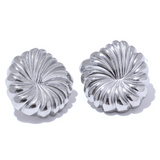 Tilly Flower Stud Earrings – Unique & Rust-Proof Jewelry | Huna Jewelry