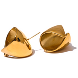Vada Geometric Stud Earrings – Modern & Waterproof Jewelry | Huna Jewelry