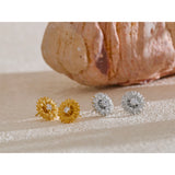 Kai Daisy Stud Earrings – Waterproof Floral Jewelry with Sparkle | Huna Jewelry