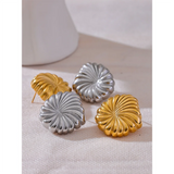 Tilly Flower Stud Earrings – Unique & Rust-Proof Jewelry | Huna Jewelry