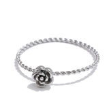Erin Delicate Flower Ring – Waterproof & Dainty Everyday Jewelry | Huna Jewelry